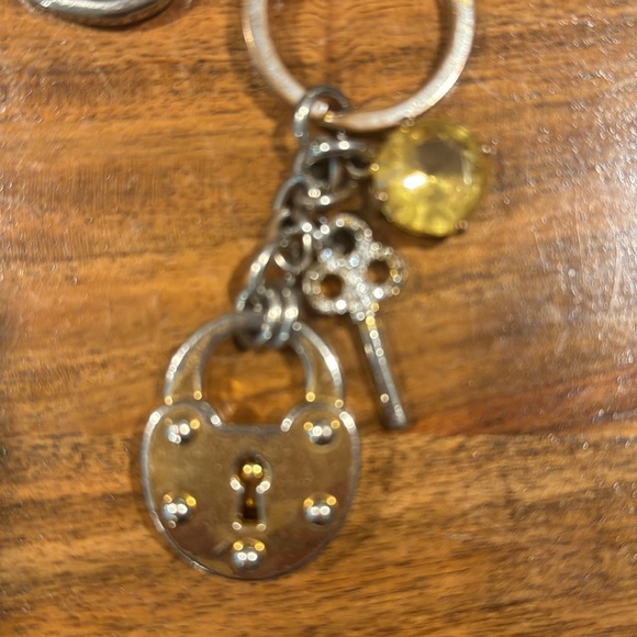 Vtg RARE Juicy Couture Huge Heart Lock & Key Charm/Keychain with yellow stone - Picture 2 of 5